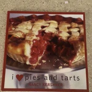 Brand new I ❤️ pies and tarts cook book